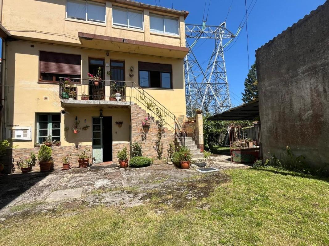 Venta de chalet independiente en Neda, Neda
photo 3