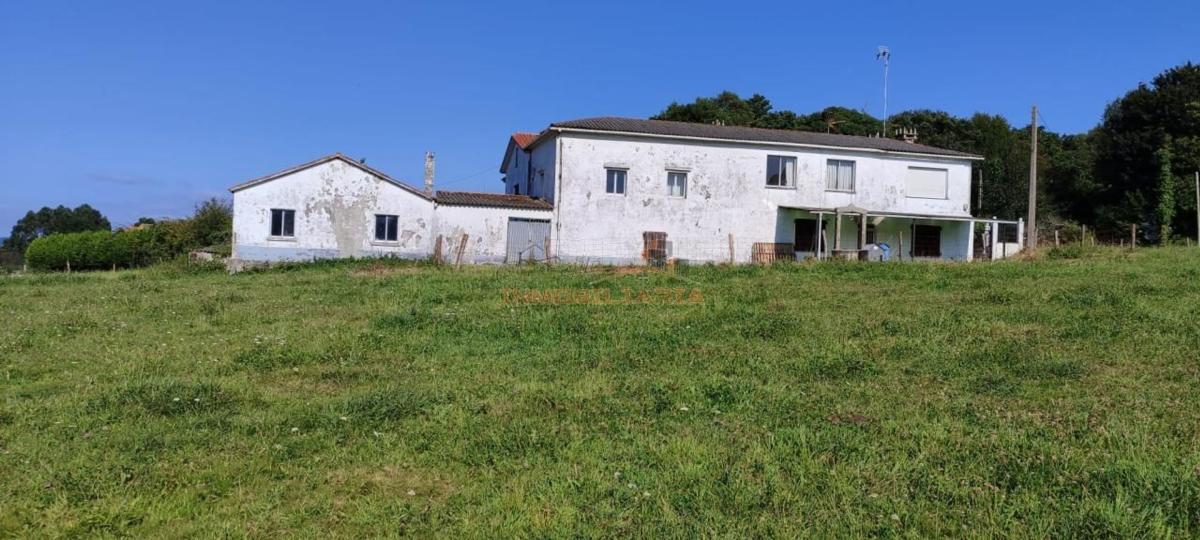 Sprzedaż niezależnego domku jednorodzinnego w  San Mateo-Castro-O Val, Narón photo 2