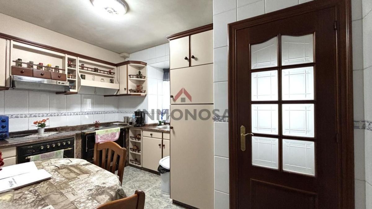 Properties for sale and rent in Spain photo 4