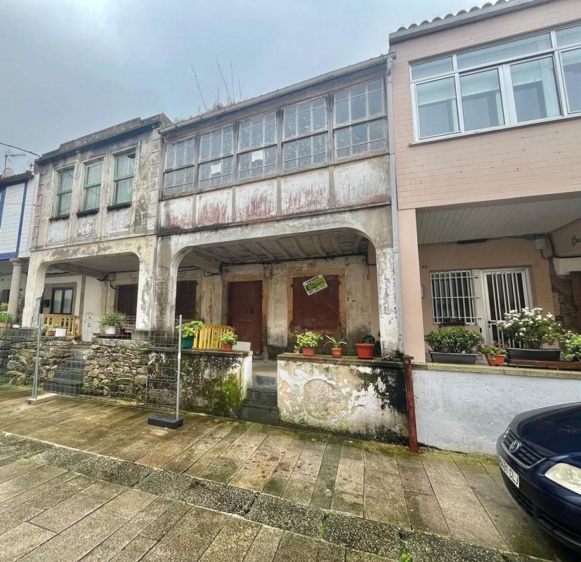 Venta de chalet adosado en  Calle Real , Neda photo 3