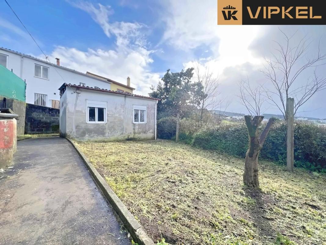 Sale of townhouse in  Santo Antonio , Neda photo 2
