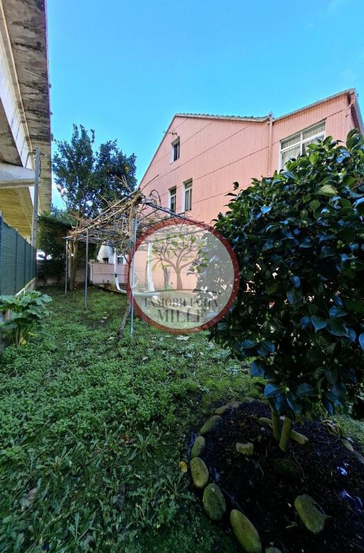 Venta de chalet adosado en  AV CASTELAO , Neda photo 4