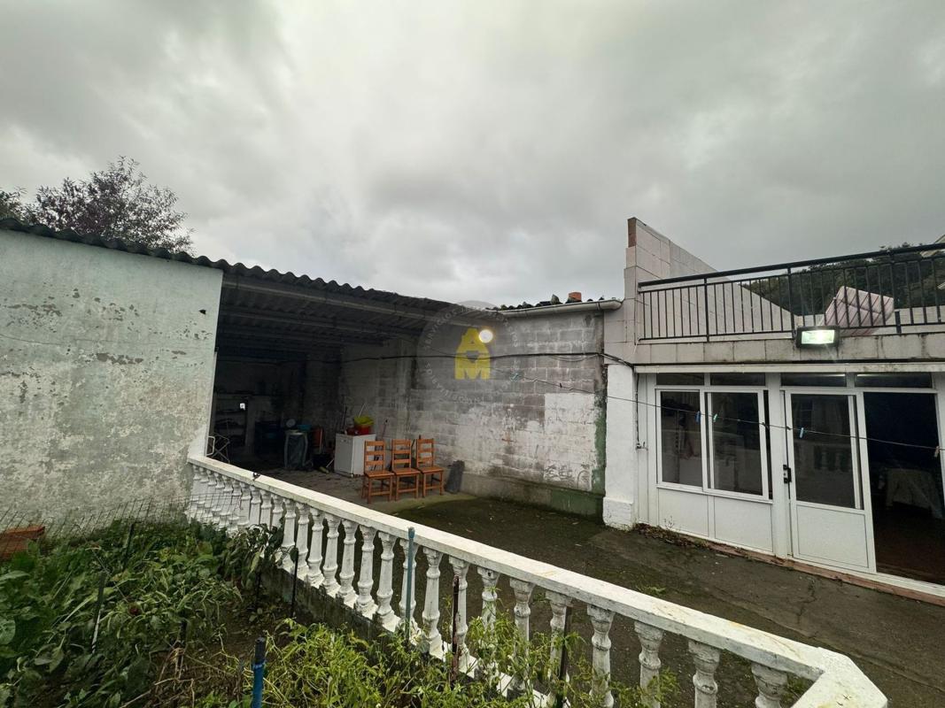 Продажа отдельного шале в  Calle Galan 10, Мугардос photo 4