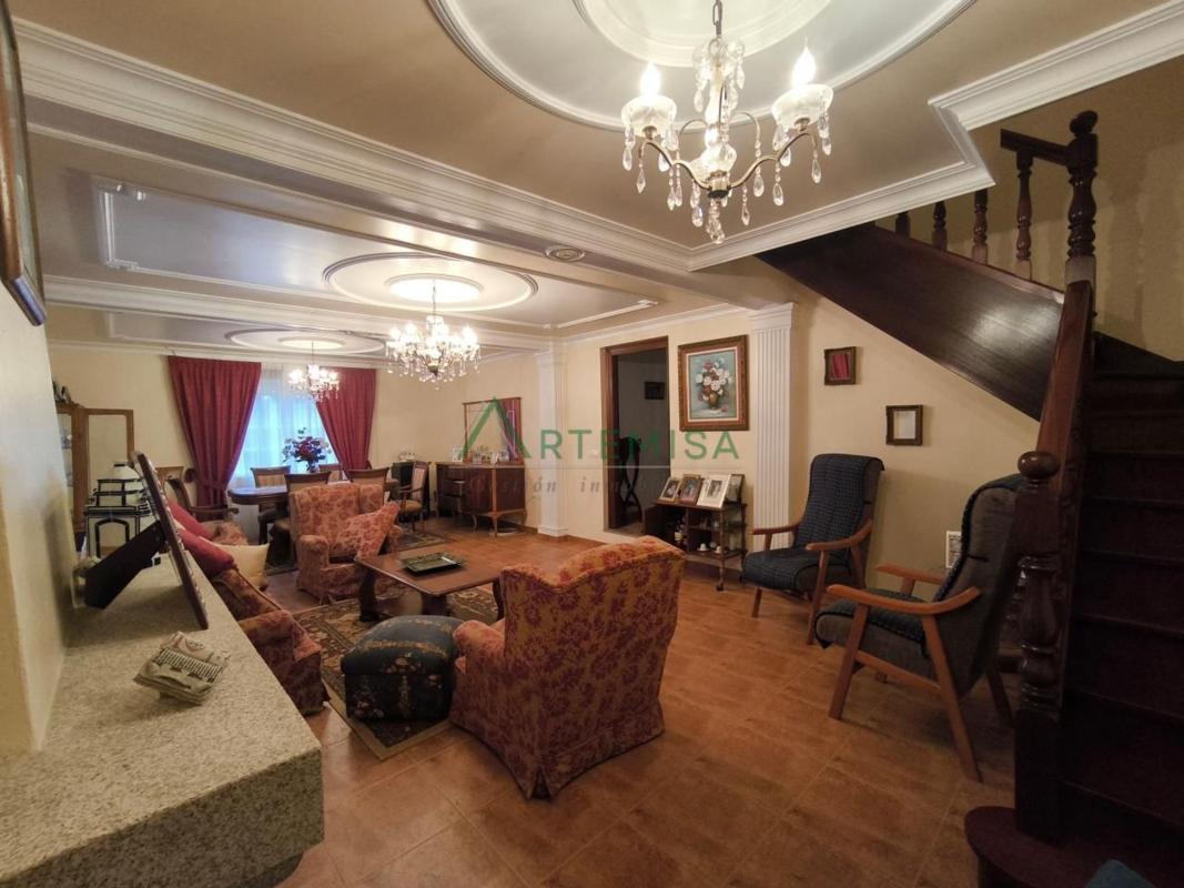 Venta de chalet independiente en Feal-Xuvia, Narón
photo 1