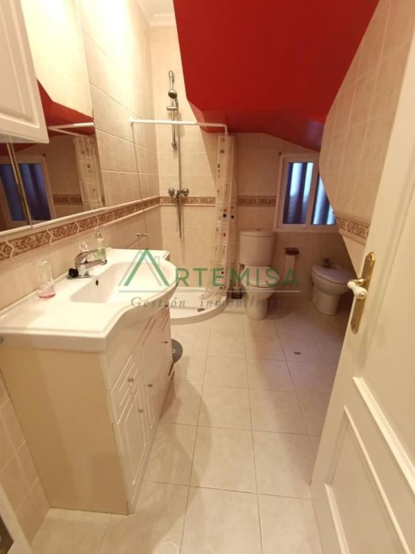 Sale of independent chalet in Cedeira, Cedeira
photo 5