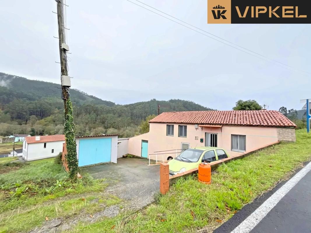Venta de chalet independiente en LG ROXAL, Neda
photo 1