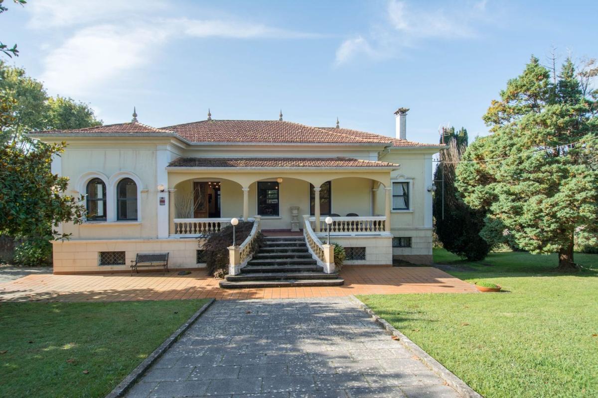 Venta de chalet independiente en Fene, Fene
photo 2