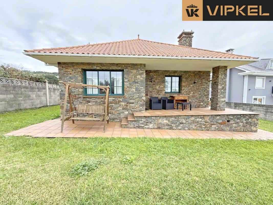 Venta de chalet independiente en Calle Robaleira, Valdoviño
photo 2