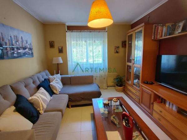 Chalet pareado photo 1