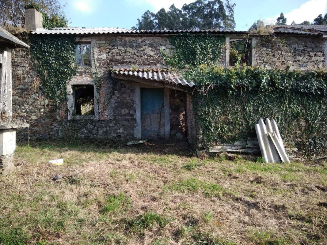 Propiedades en venta y alquiler en España photo 1