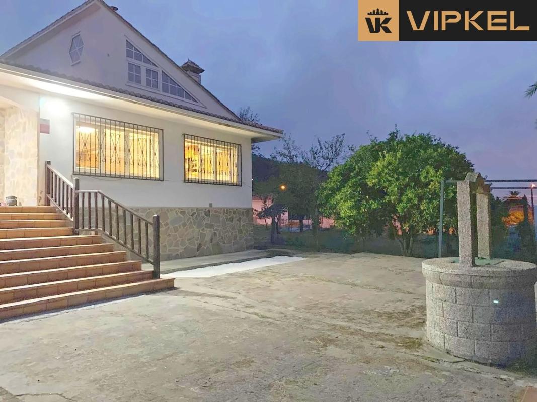 Venta de chalet independiente en LG VILASANCHE NUCLEO, Ferrol
photo 3