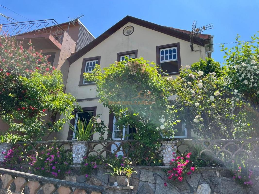 Venta de chalet independiente en Neda, Neda
photo 1