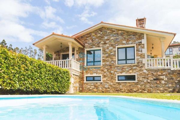 Casa independiente en Lugar Uceira thumbnail 1