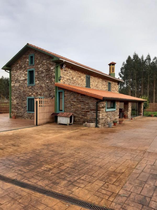 Venta de chalet independiente en LG CAMPO TABERNA, 1, Valdoviño
photo 1