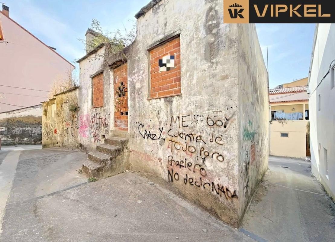 Venta de chalet adosado en Calle Dolores , Ares photo 1