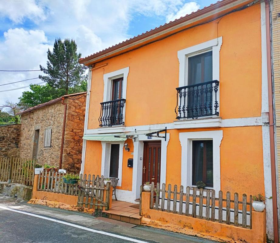 Propiedades en venta y alquiler en España photo 1