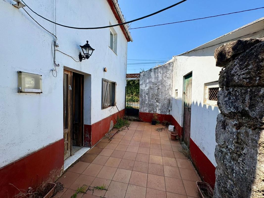 Propiedades en venta y alquiler en España photo 1