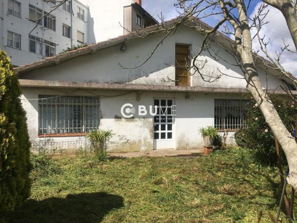 Independent chalet for sale in Camino de Castela, Narón
thumbnail 1
