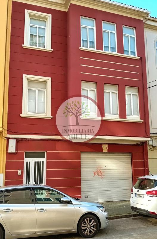Venta de chalet adosado en Calle de Baterías , Ferrol photo 2