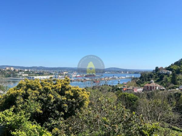 Independent chalet for sale in La Cabaña - Valón, Ferrol
photo 1