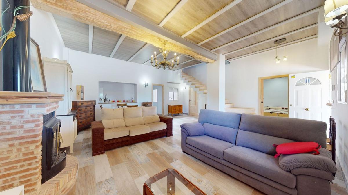 Sale of independent chalet in CAMPO DEL, Villena
 photo 2