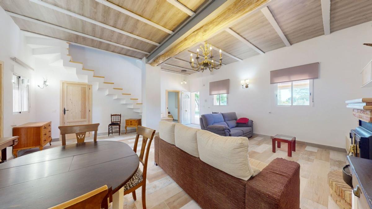 Sale of independent chalet in CAMPO DEL, Villena
 photo 5