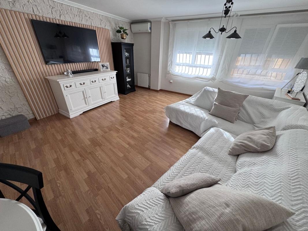 Sale of apartment in San Bartolomé, Villena
photo 4