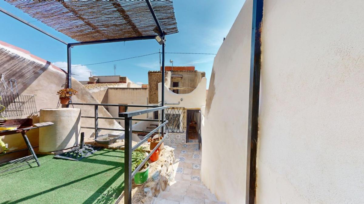 Sale of independent chalet in Calle SAN BLAS, Sax
photo 3