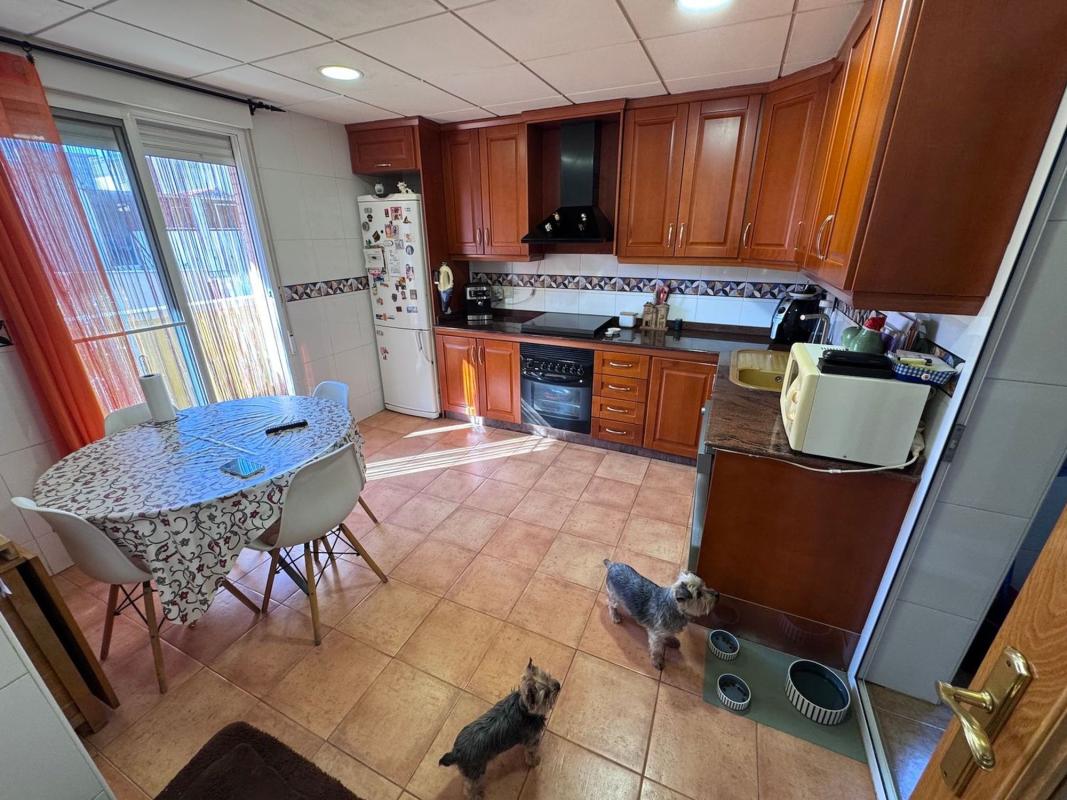Venta de chalet adosado en CL RITAS , Villena photo 4
