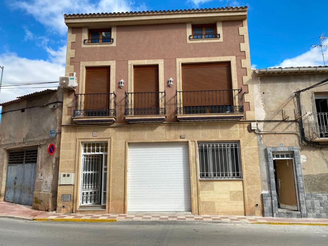 Venta de chalet independiente en Calle Maestro Granados, Sax
photo 1