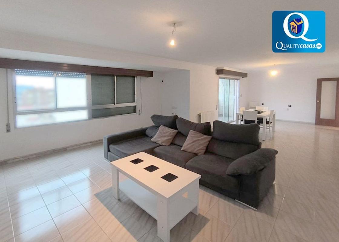 Venta de piso en Las Cruces, Villena
photo 2