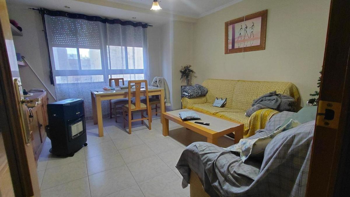 Venta de piso en Las Cruces, Villena
photo 1