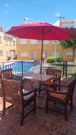 Chalet adosado thumbnail 2