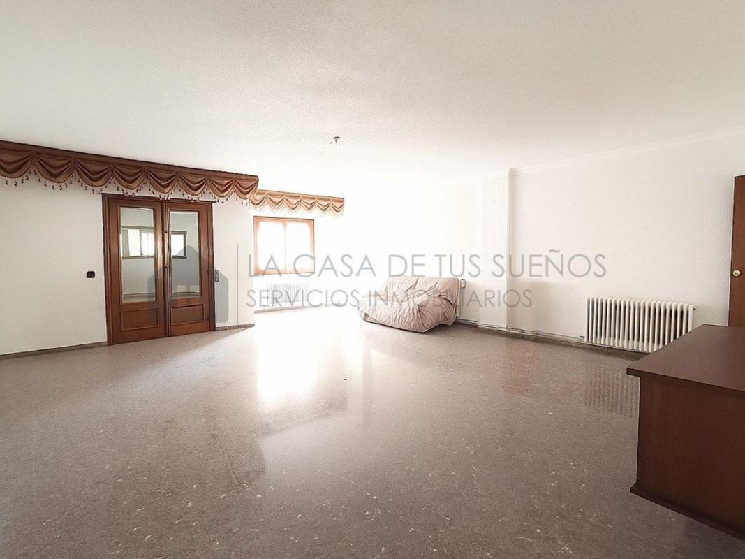 Venta de piso en Calle Gran Vía, Sax
photo 2