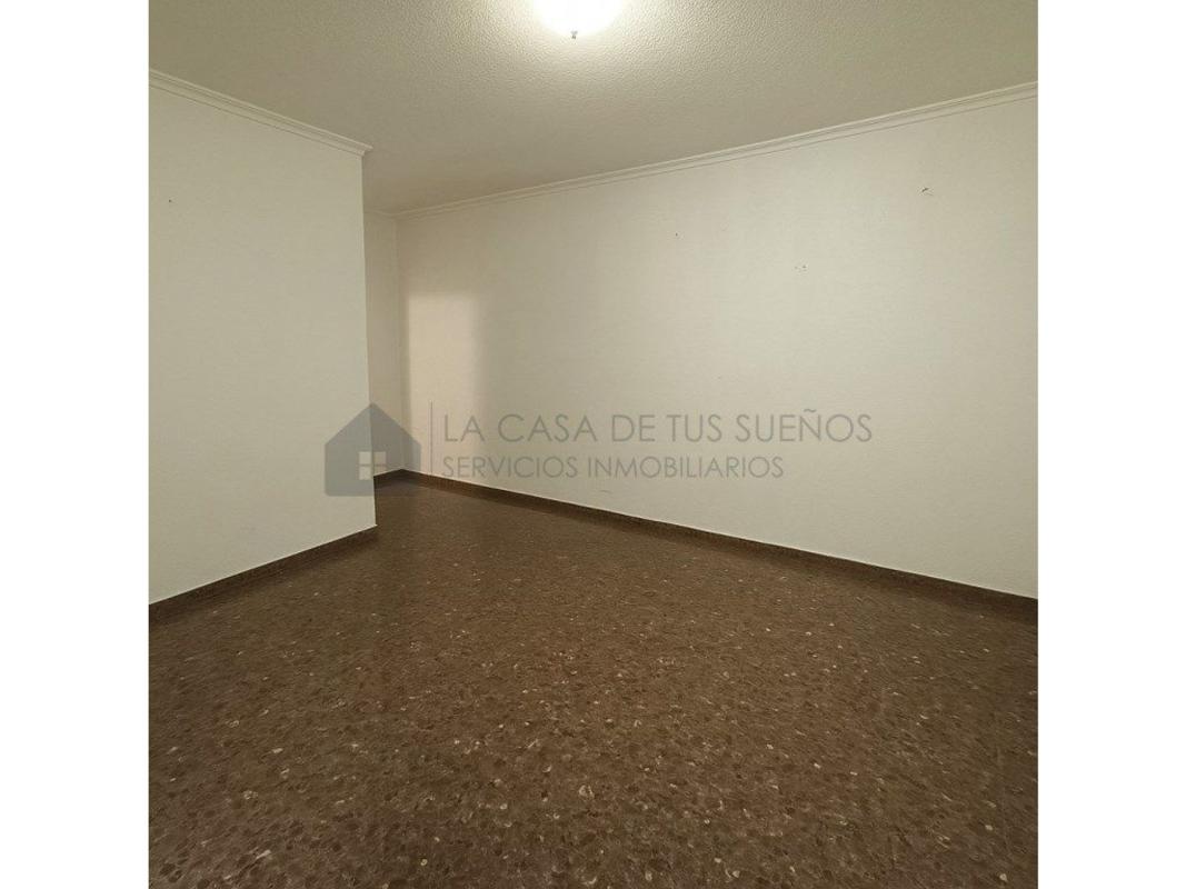 Venta de piso en Calle Gran Vía, Sax
photo 3