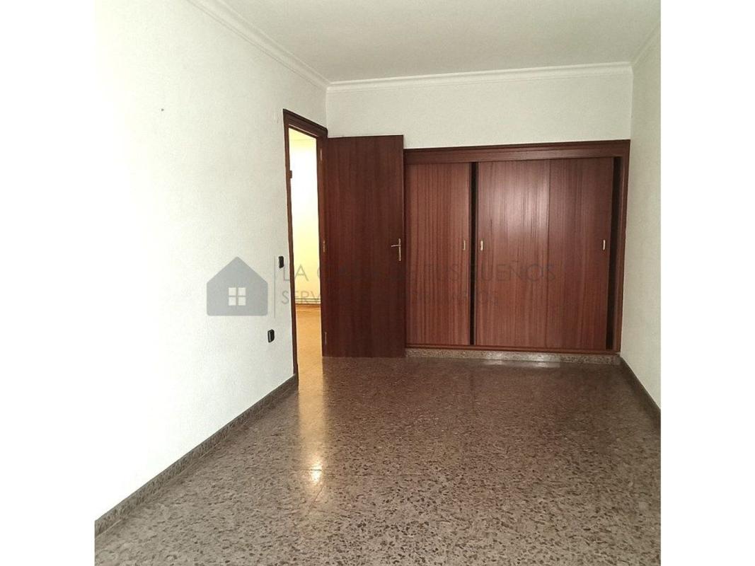 Venta de piso en Calle Gran Vía, Sax
photo 4