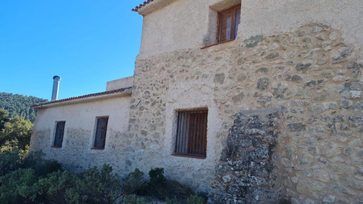 Sale of rural property in FONTALBRES , Biar photo 3