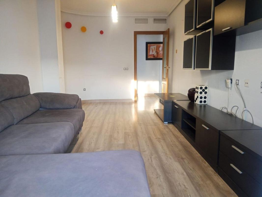 Продажа квартиры на Albatera, Албате́ра
photo 3