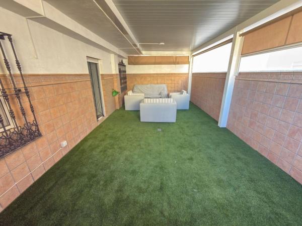 Venta de piso en Calle Maestro Azorín, 16, Albatera
photo 1