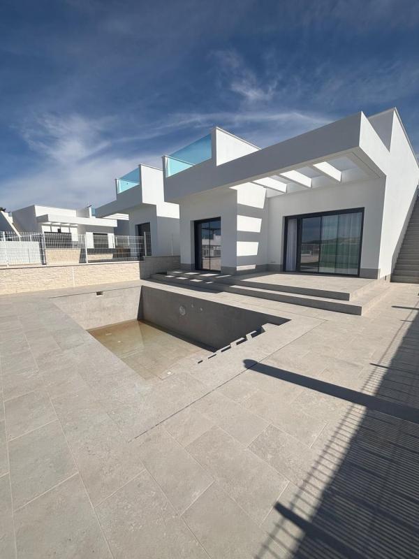 Venta de chalet independiente en Avenida Antonio Pedrera Soler, Algorfa
photo 2
