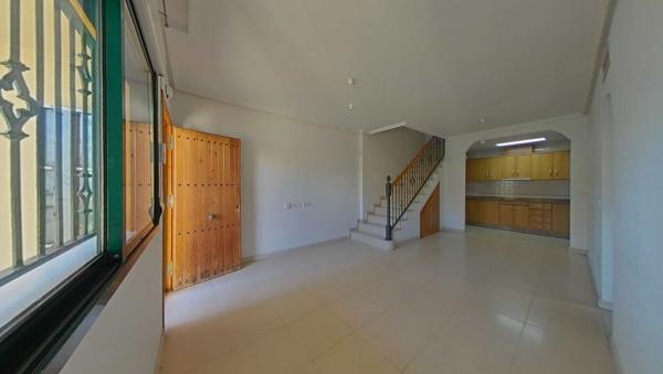 Chalet adosado en calle Ciudad Real, 2 thumbnail 1