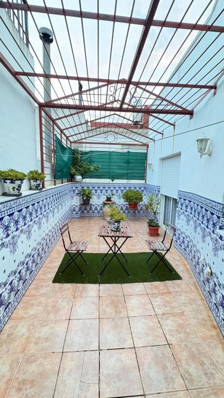 Properties for sale and rent in Spain photo 3