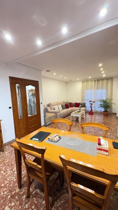 Properties for sale and rent in Spain photo 4