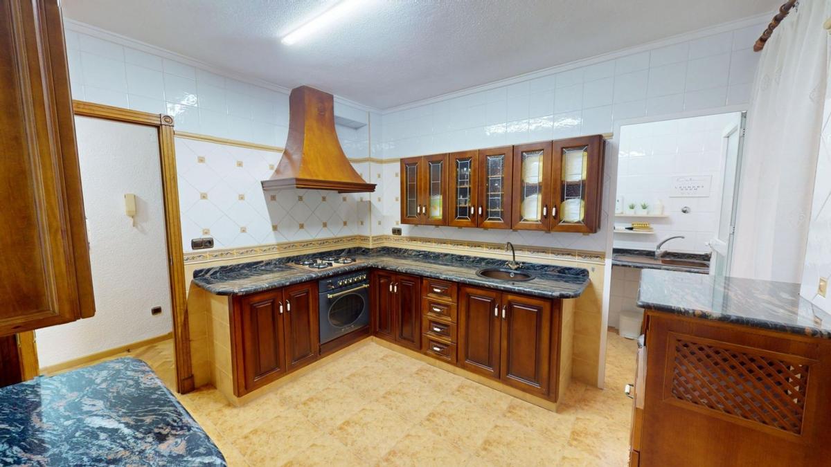 Sale of apartment in CL PURISIMA, Almoradí
 photo 2
