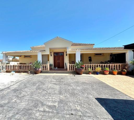 Rustic farm for sale in  Almoradí , Almoradí photo 1