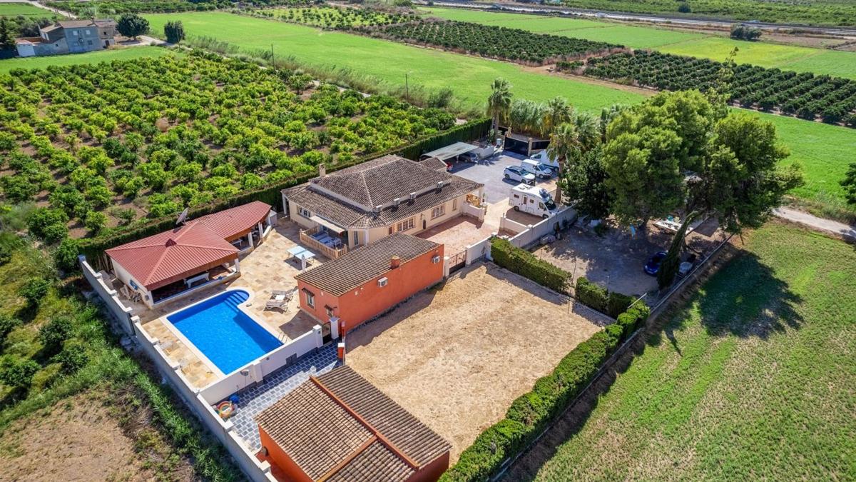 Venta de finca rústica en  Almoradí , Almoradí photo 2