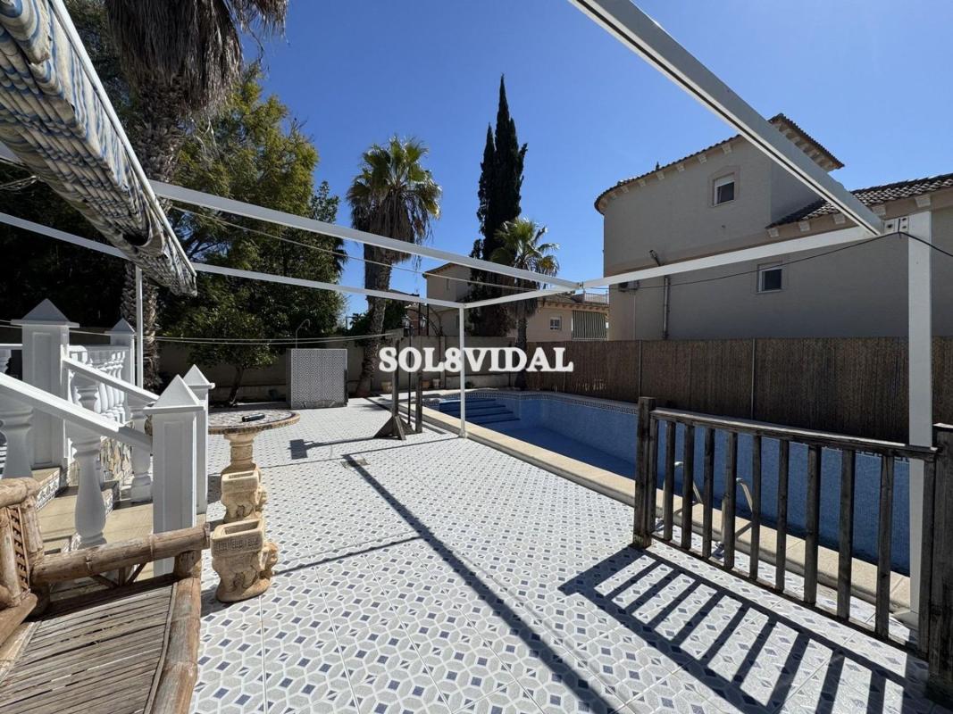 Sale of independent chalet in Benferri, Benferri
 photo 4