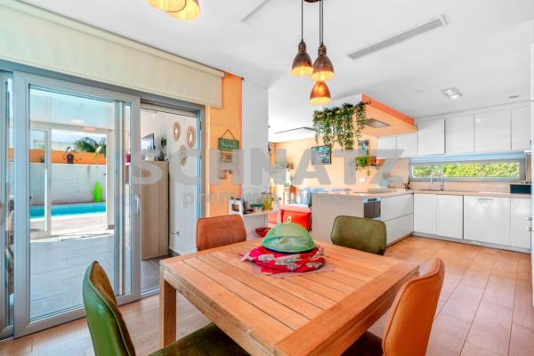 Independent chalet for sale in Benijofar, Benijofar
 photo 3