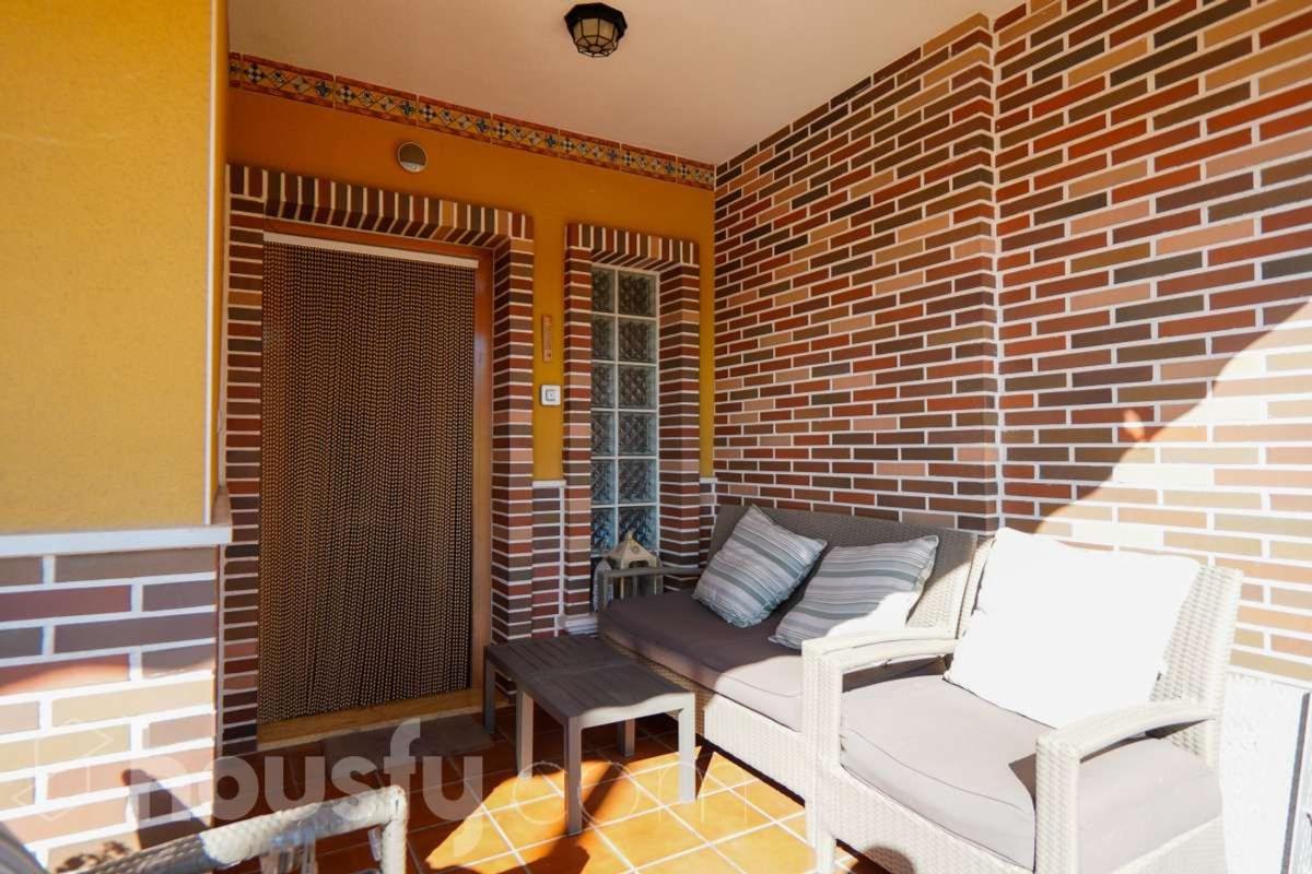 Properties for sale and rent in Spain photo 2