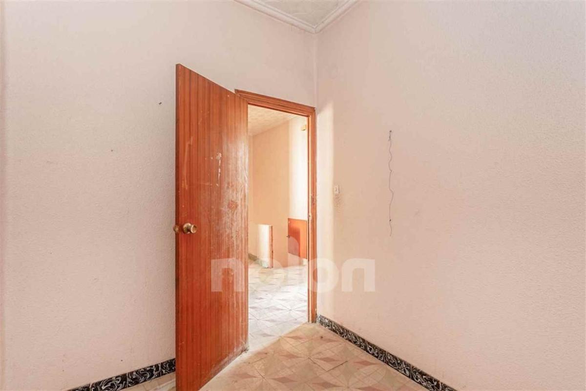 Propiedades en venta y alquiler en España photo 3